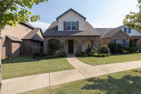 4286 N Harbor Isle, Fayetteville, AR 72703