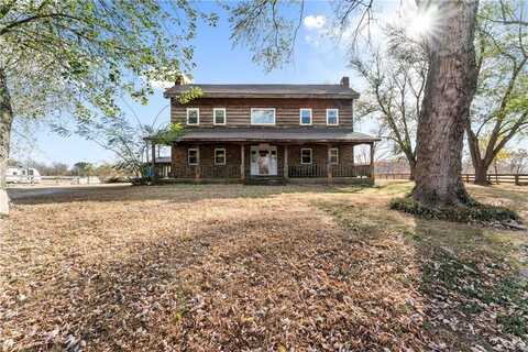 18405 Rheas Community RD, Lincoln, AR 72744