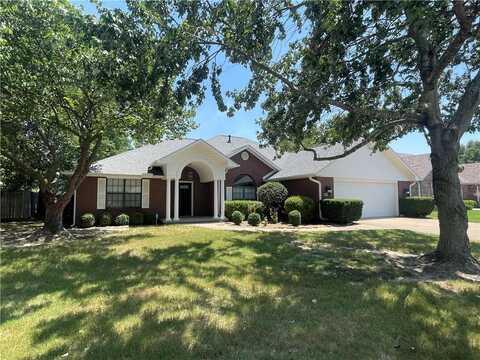 2948 N Quail Creek DR, Fayetteville, AR 72703