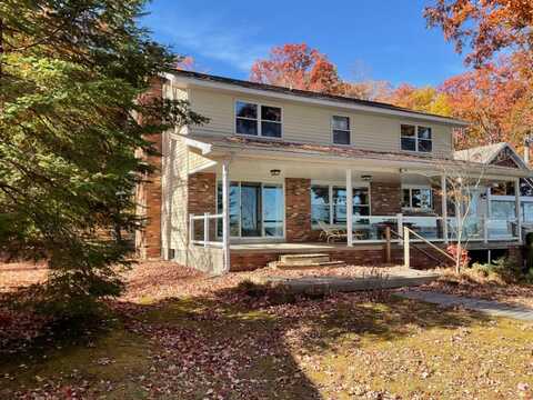 1384 W Higgins Lake Drive, Roscommon, MI 48653