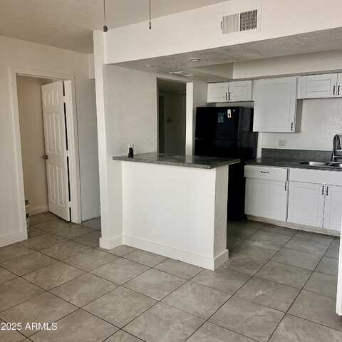 18202 N CAVE CREEK Road, Phoenix, AZ 85032