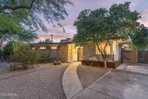 3020 N 24TH Place, Phoenix, AZ 85016