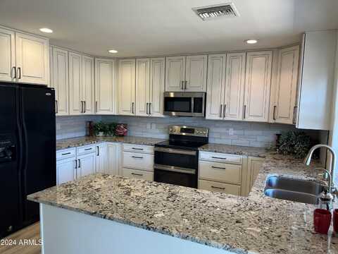 1 N 131ST Street, Chandler, AZ 85225