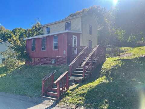 1337 Myrtle Street, Franklin, PA 16323