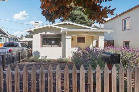 22182 Montgomery St, Hayward, CA 94541