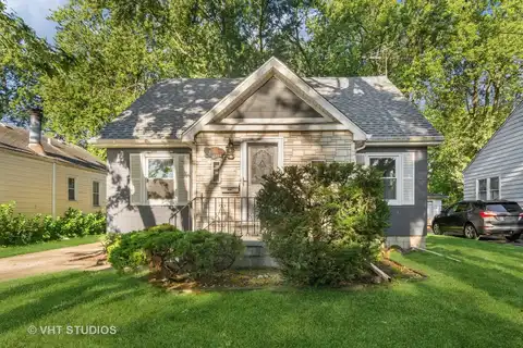 18324 Oakwood Avenue, Lansing, IL 60438