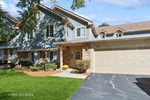 375 Springlake Lane, Aurora, IL 60504