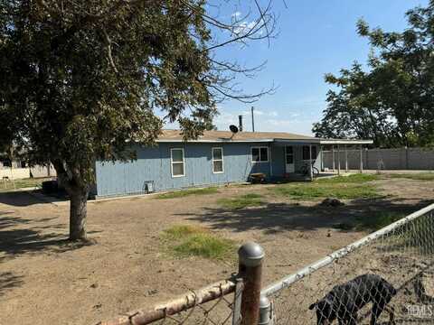 13610 UNION Avenue, Bakersfield, CA 93307