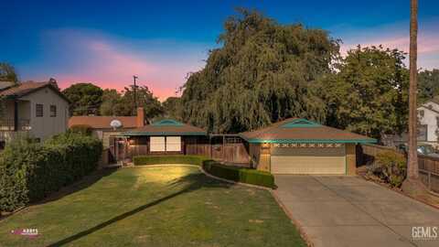 3034 Skyline Boulevard, Bakersfield, CA 93305