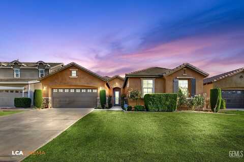 10607 Topiary Drive, Bakersfield, CA 93306