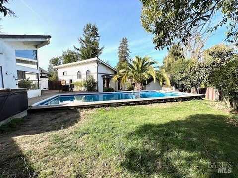 5740 Old Redwood Highway, Penngrove, CA 94951