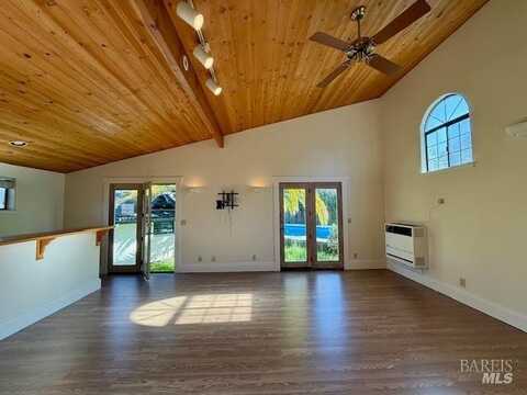 5740 Old Redwood Highway, Penngrove, CA 94951