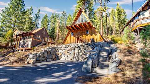 15244 W Reed Avenue, Truckee, CA 96161