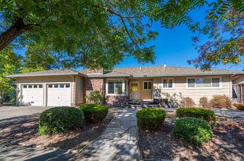 2711 Wawona Court, Santa Rosa, CA 95405