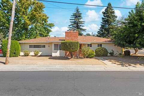 349 Lovers Lane, Vacaville, CA 95688