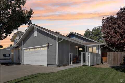 337 Zachary Drive, Vacaville, CA 95687