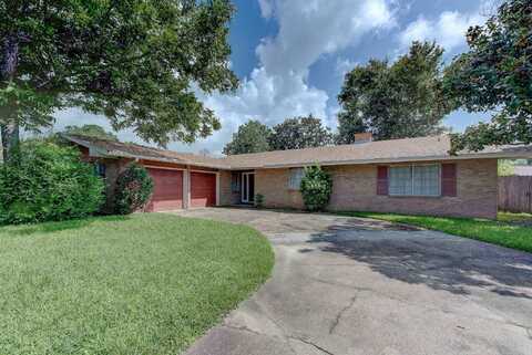 3200 Eugenia, Groves, TX 77619