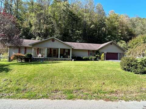 175 POPLAR LANE, OCEANA, WV 24870