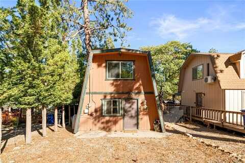 667 Leonard Lane, Sugarloaf, CA 92386