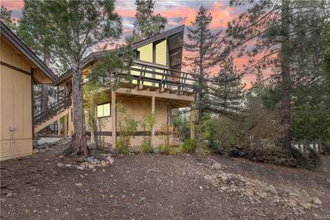 1006 Feather Mountain Drive, Big Bear City, CA 92314