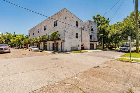 55 N Warren Street, Mobile, AL 36602