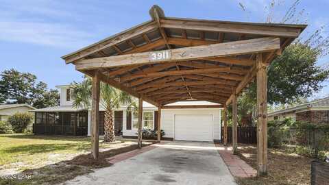 3911 W 21st Place, Panama City, FL 32405