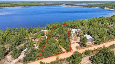 1242 Hampshire Boulevard, Chipley, FL 32428