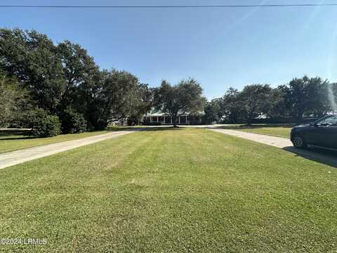 136 Retreat Plantation, Beaufort, SC 29902