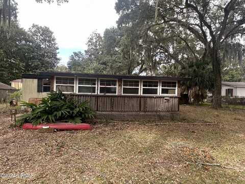 28 Mixon Road, Saint Helena Island, SC 29920