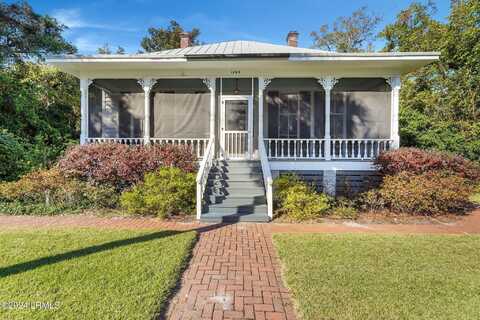 1102 11th Street, Port Royal, SC 29935