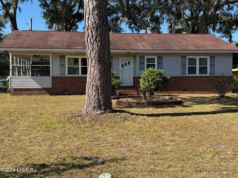 1613 Madrid Avenue, Port Royal, SC 29935