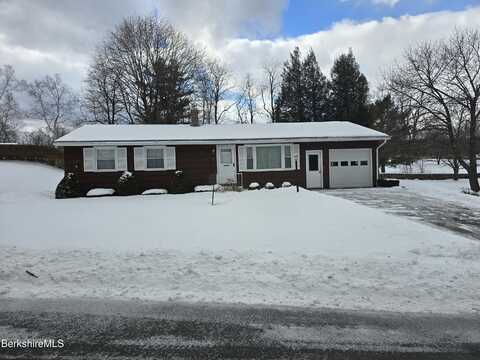 5 Arnold Ave, Adams, MA 01220