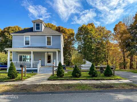 57 McKinley Ter, Pittsfield, MA 01201