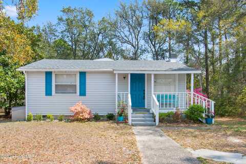 214 NE 64th Street, Oak Island, NC 28465