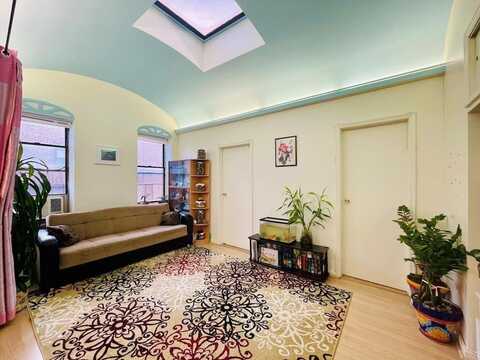 208 Bay 22nd Street, Brooklyn, NY 11214