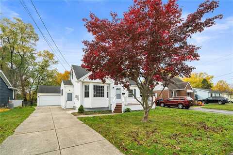 25 Edgewood Road, Lancaster, NY 14086