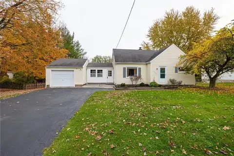 1062 Webster Road, Webster, NY 14580