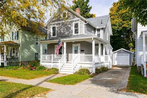 202 High Street, Geneva, NY 14456