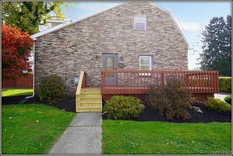 29 Holland Avenue, West Seneca, NY 14224