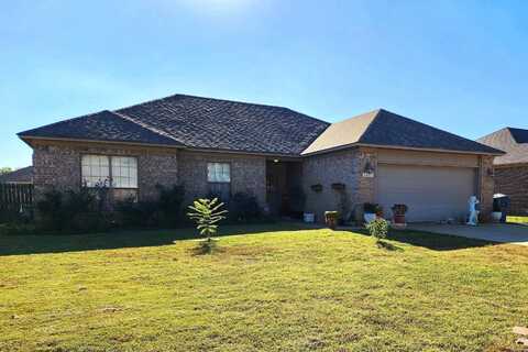 2417 Versailles Drive, Cabot, AR 72023