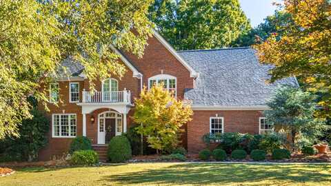 2015 Riverwood Drive, Hixson, TN 37343