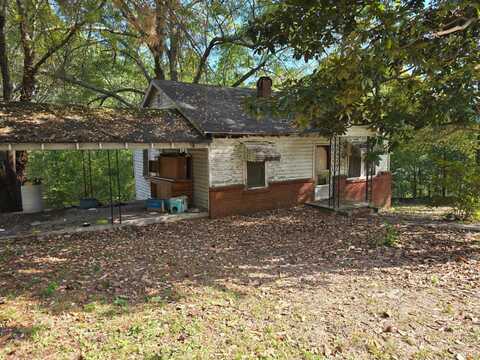 301 Cavender Street, La Fayette, GA 30728