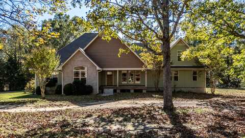 252 Smokey Clark Road, Trenton, GA 30752