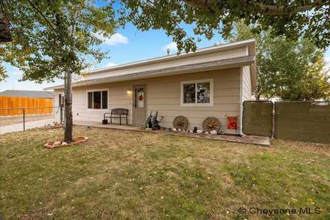 909 ASHFORD CT, Cheyenne, WY 82007