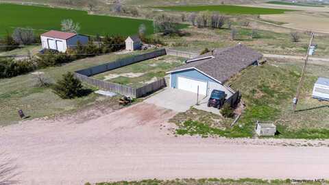 132 ROCK RIDGE DR, Torrington, WY 82240