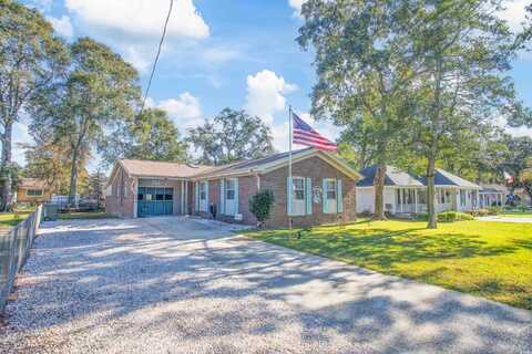 654 3rd Ave. N, Surfside Beach, SC 29575