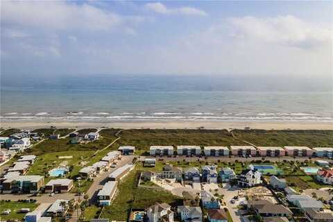 700 Island Retreat, Port Aransas, TX 78373