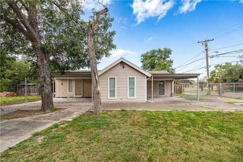 715 Bosquez Street, Robstown, TX 78380