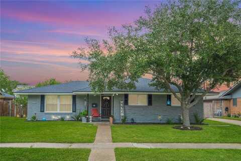 1062 Meadowbrook Drive, Corpus Christi, TX 78412