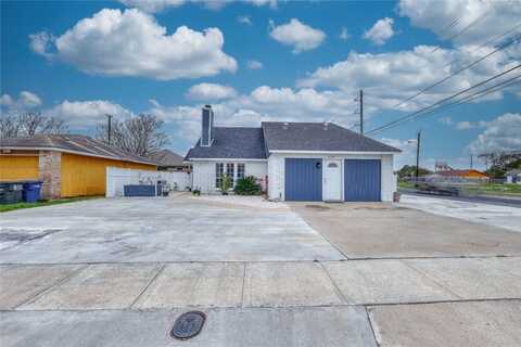 2301 Vialoux Drive, Corpus Christi, TX 78418